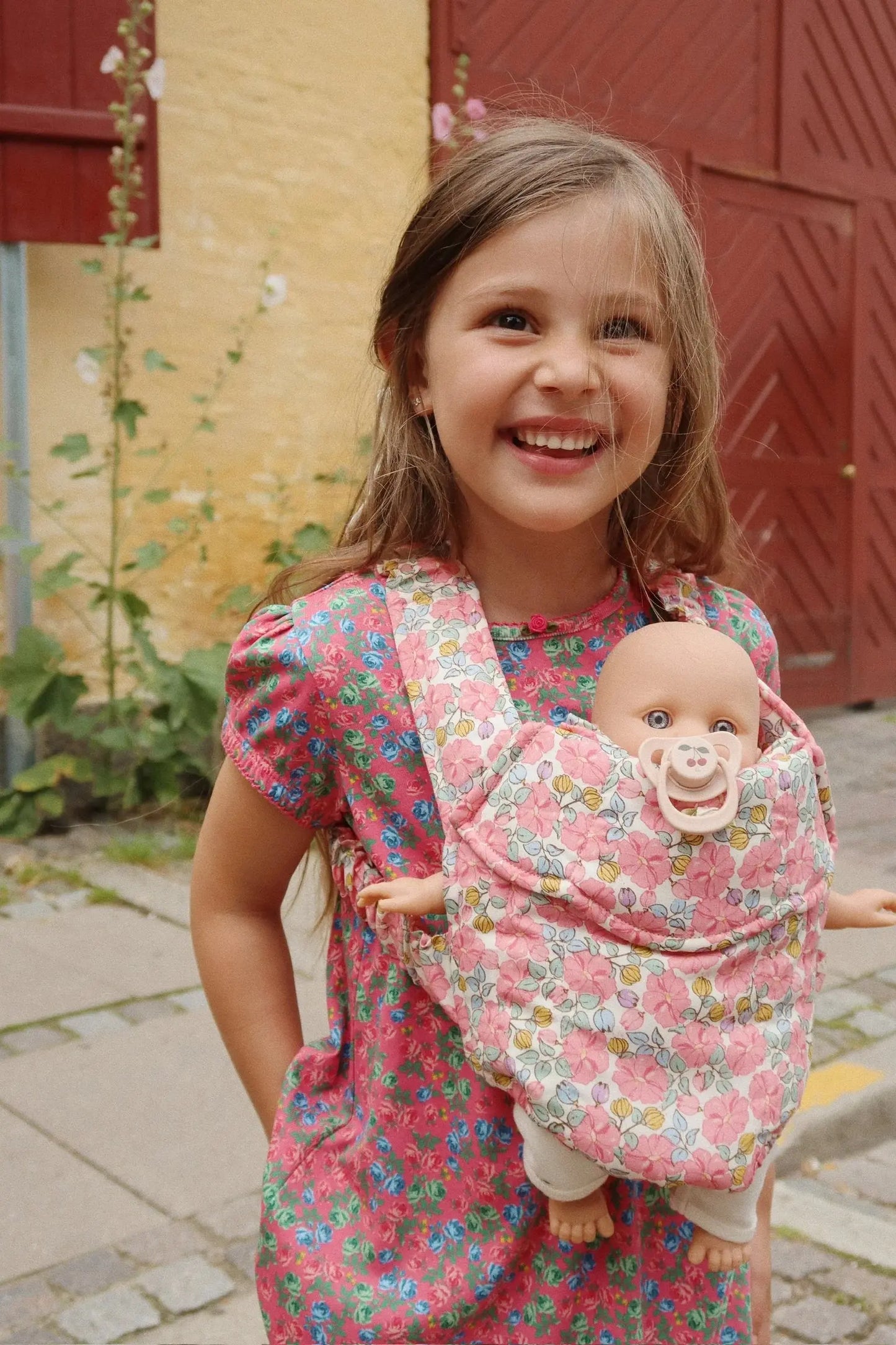 Doll carrier - Rose Anglaise Konges Slojd