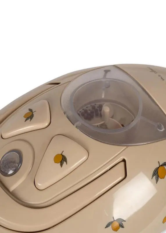 Dusty Vacuum Cleaner - Lemon Konges Slojd