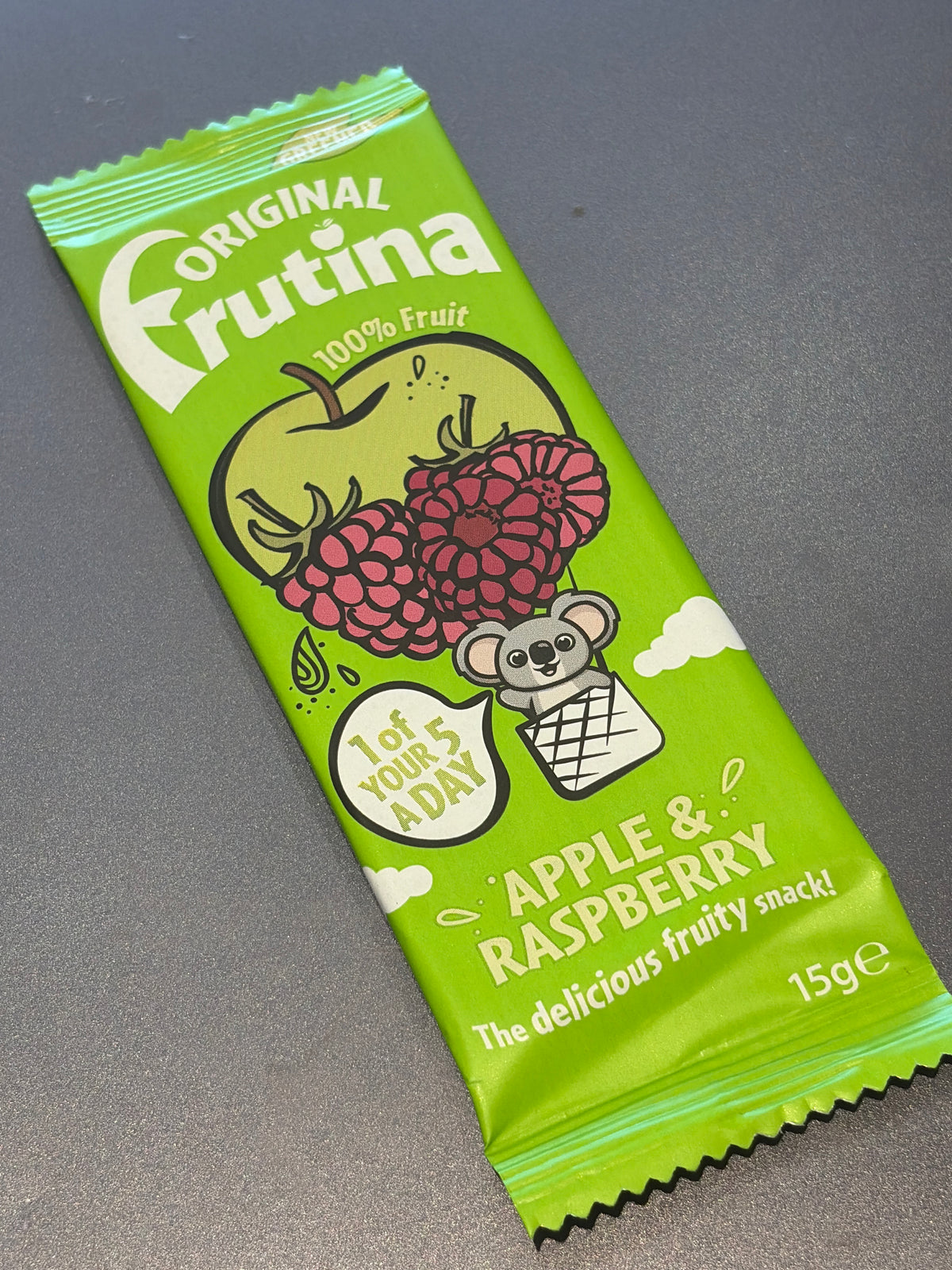 Frutina 100% Fruit Snack Apple Rasperry