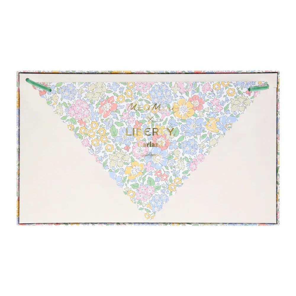 Liberty scallop edge garland Meri Meri