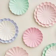 Multicolor compostable plates L Meri Meri