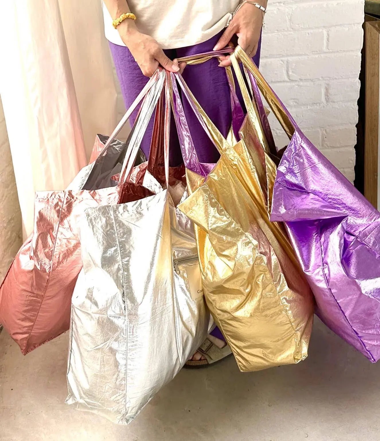 Ratatam! - Large Metallic Shiny Tote Bag - Pink & Silver Ratatam