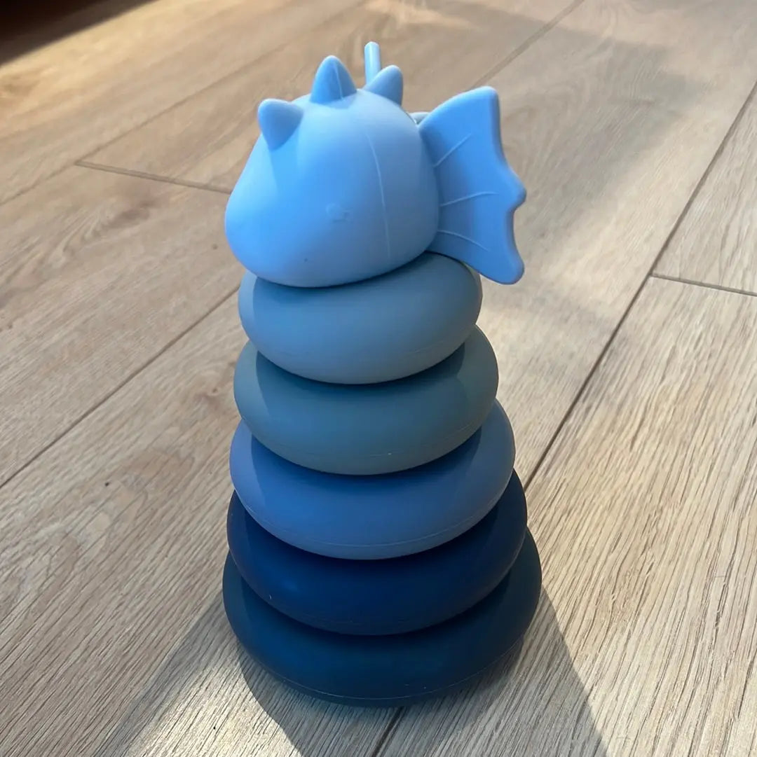 Stacking Dragon Konges Slojd