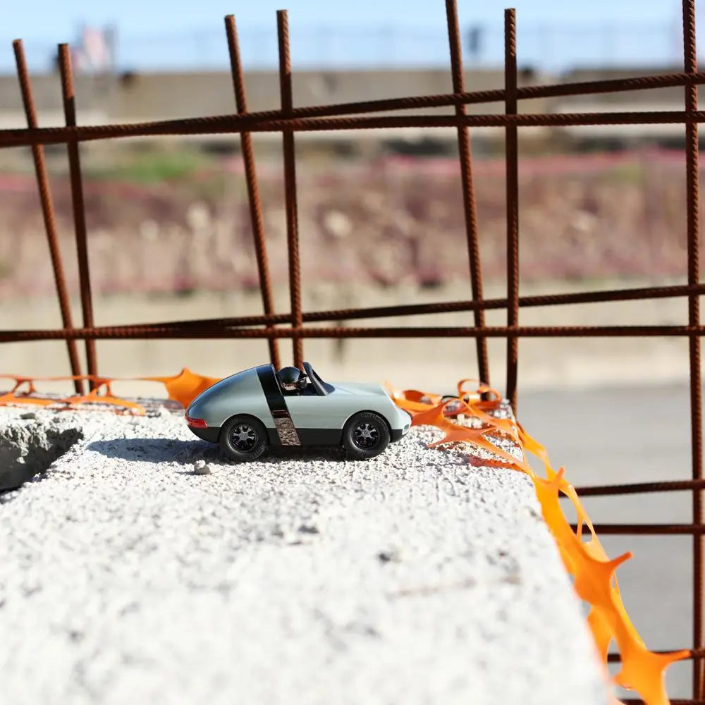 T903 Luft Slate Playforever