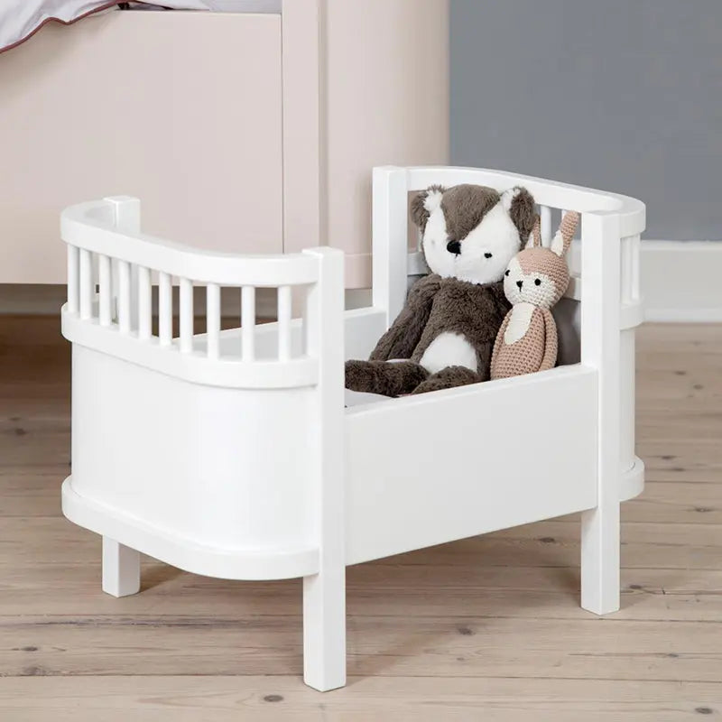 The doll's Bed Sebra