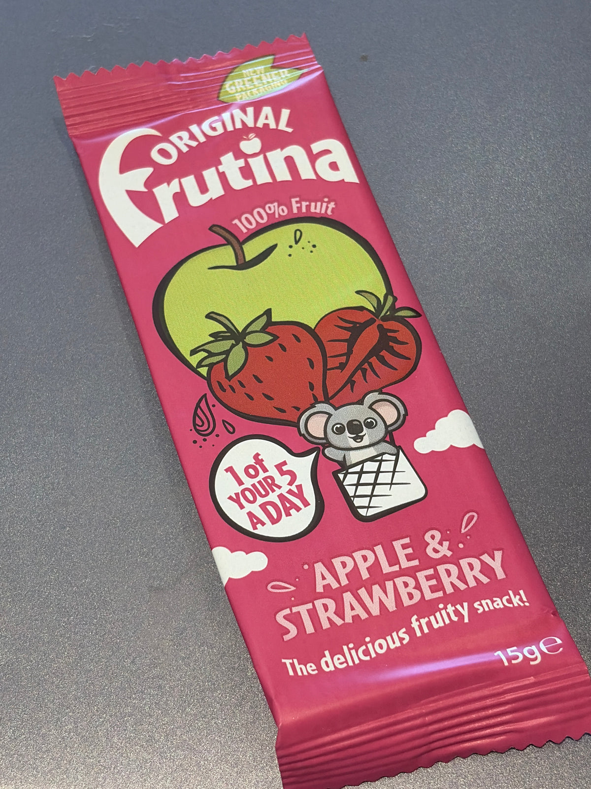 Frutina 100% Fruit Snack Apple Strawberry
