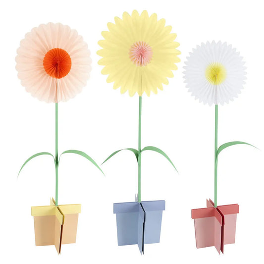 3 Stand up flower decorations L Meri Meri