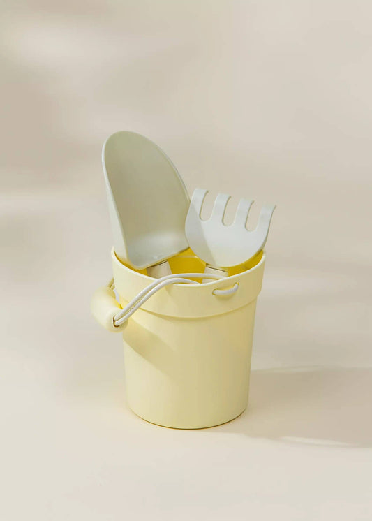 Silicone Beach Bucket & Accessories (3 pcs)