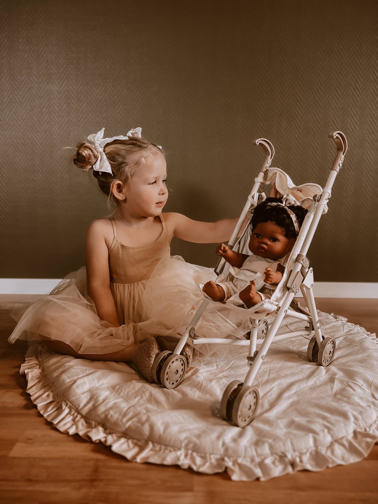 Mrs.Ertha - Doll Stroller - Strawberry Mood