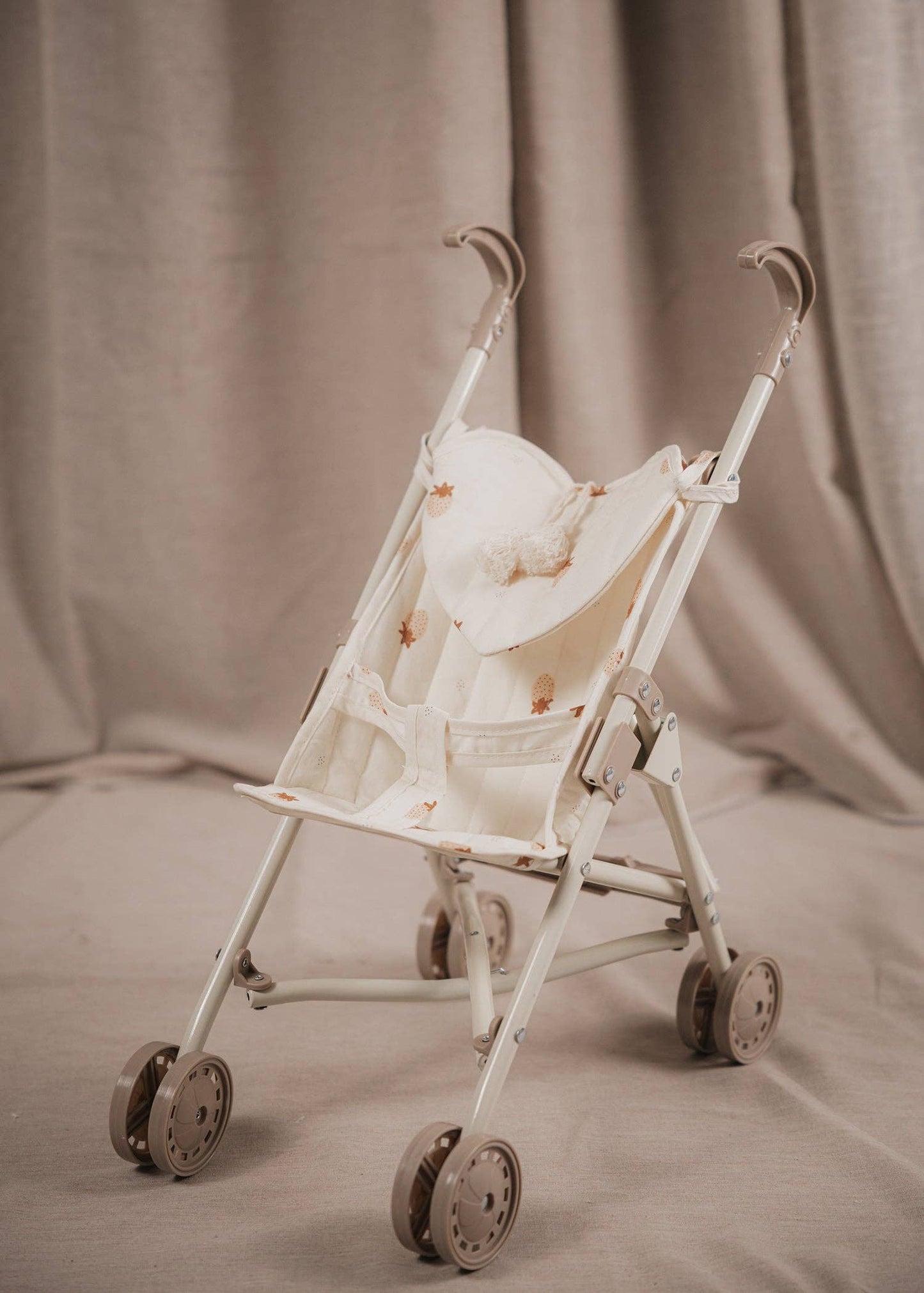 Mrs.Ertha - Doll Stroller - Strawberry Mood