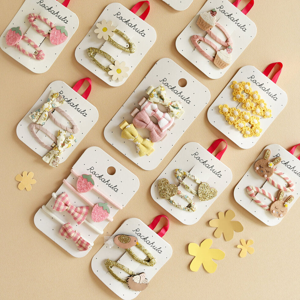 Petal Glitter Heart Clips