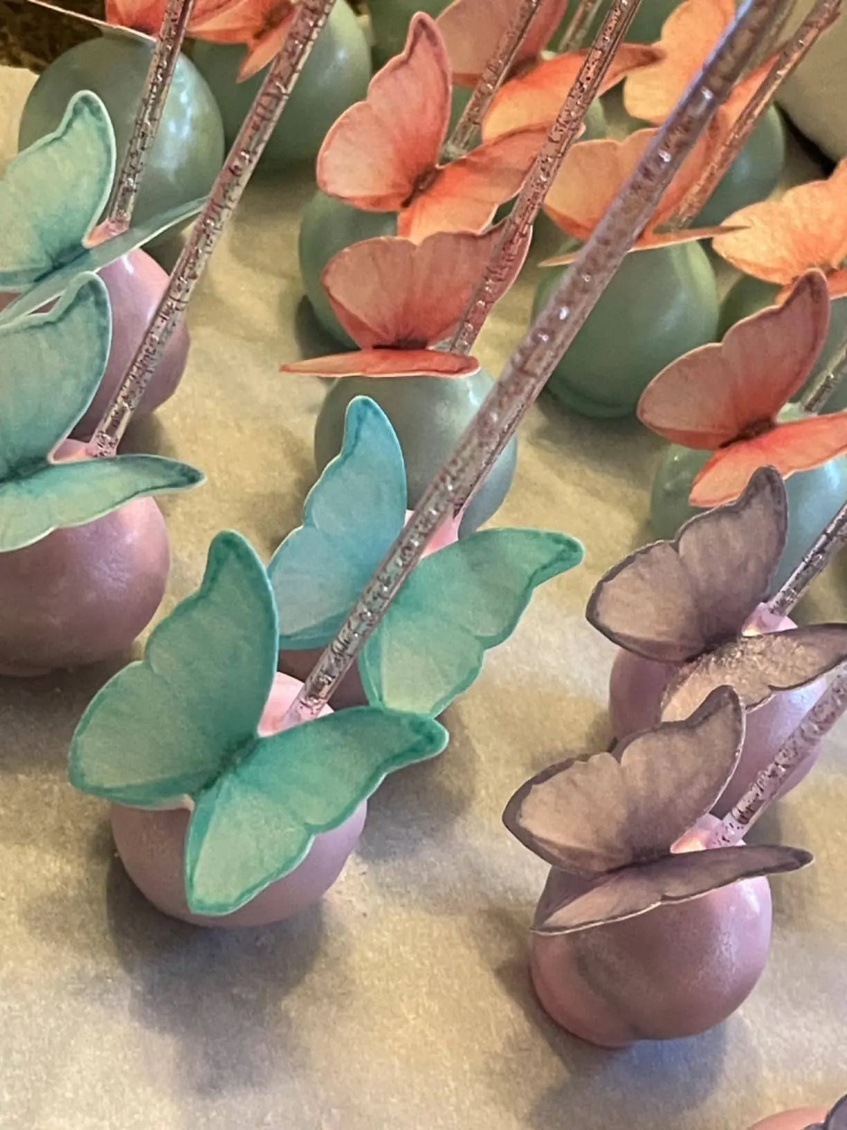 All Little Cute Things - Edible Wafer Paper Butterflies for Tea Party Dessert Toppers All Little Cute Things