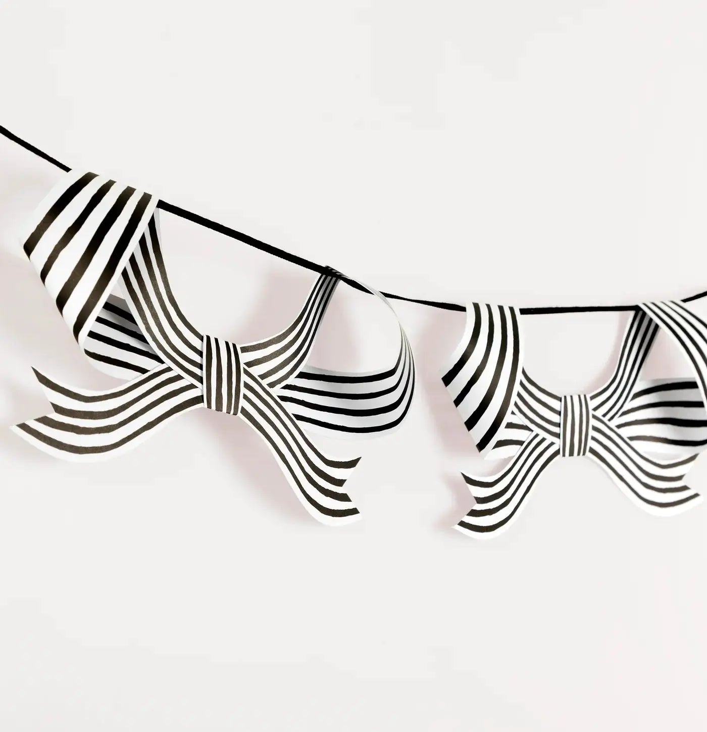 Black & White Stripy Bow Garland Meri Meri