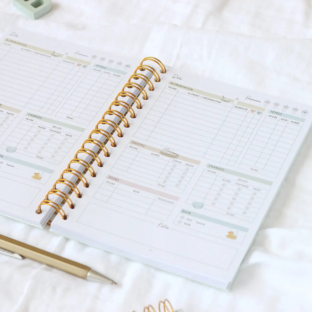 CARNET DE SUIVI DE BÉBÉ, 6 MOIS Zu-boutique