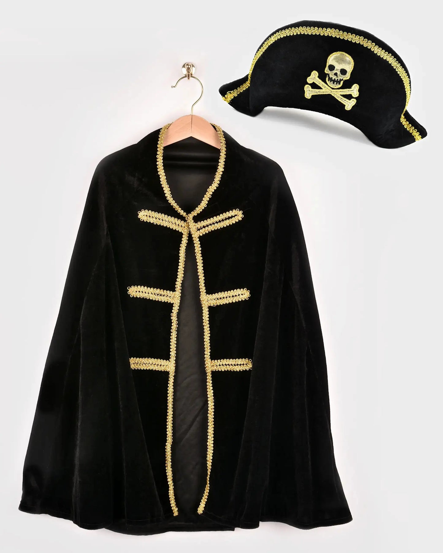 Den Goda Fen Pirate Cape 3-8 years Den Goda Fen