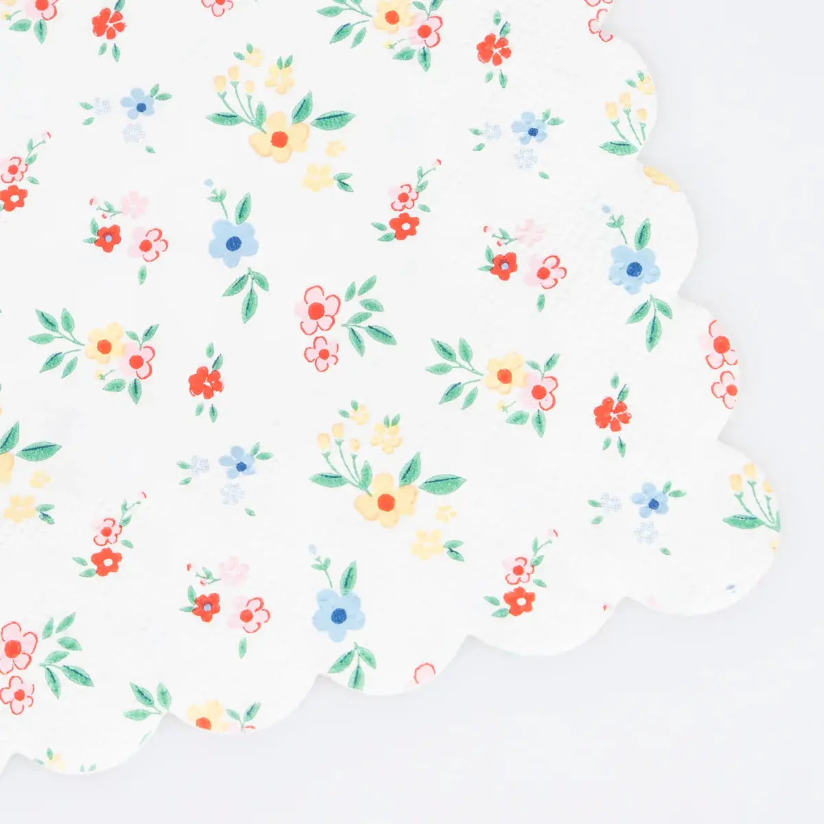 Ditsy Posy Scalloped Large Napkins (x16) Meri Meri