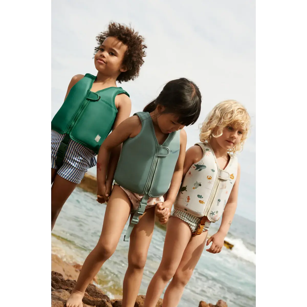 Dove swim vest - It comes in waves LieWood