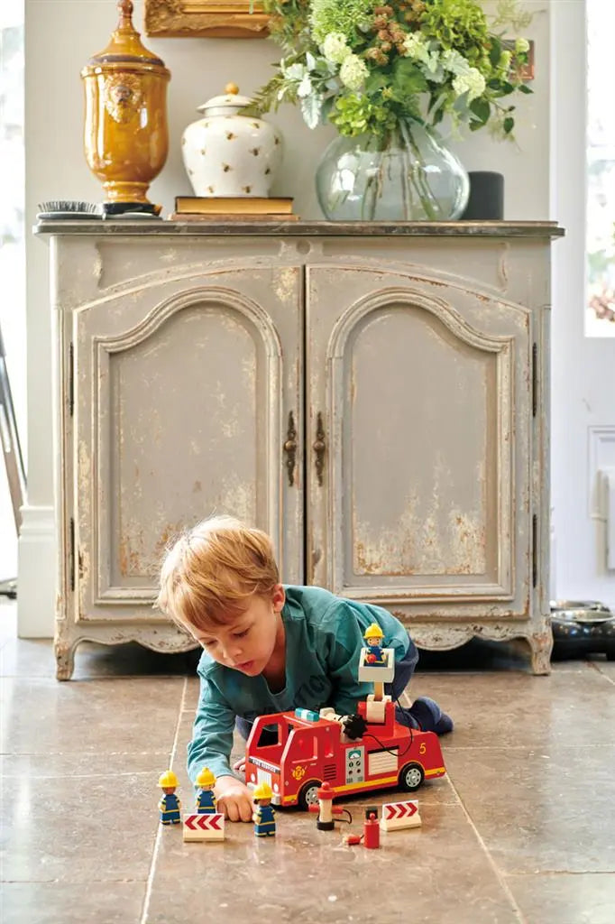 FIRE ENGINE Tender Leaf