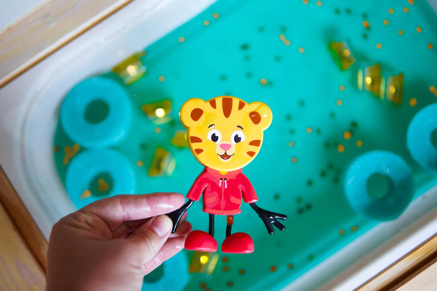 Glo Pals, Daniel Tiger Character Glo Pals