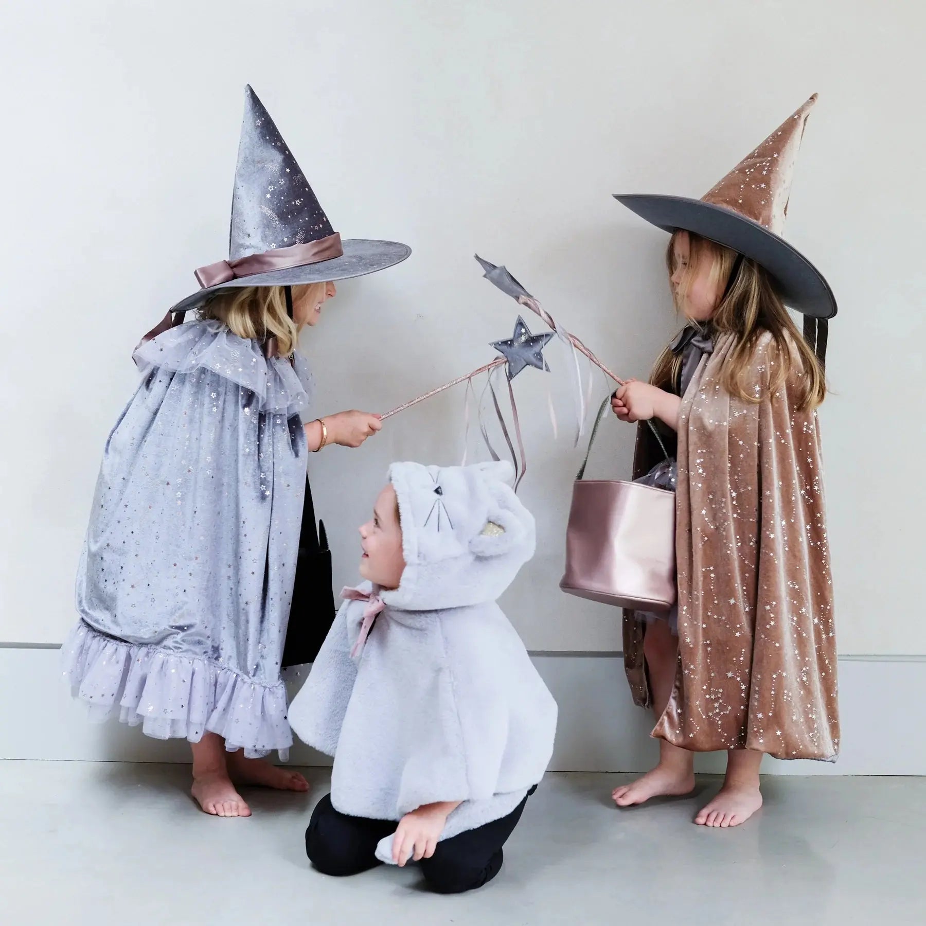 Griselda velvet witch cape Mimi & Lula