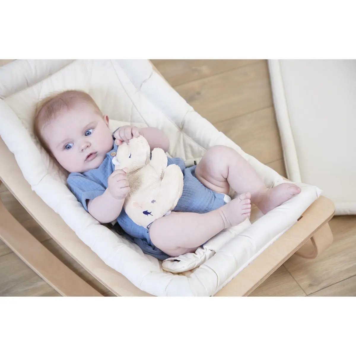 K211007  BEAR CALMING POUCH Kaloo