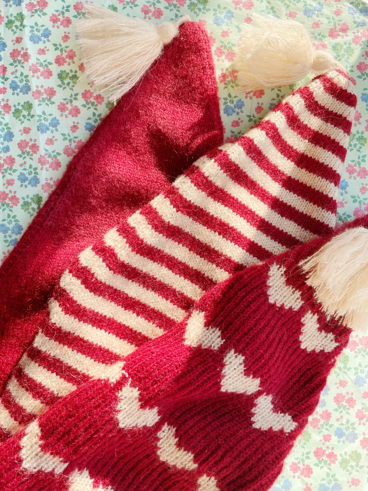 Laula Christmas Hat - Heart