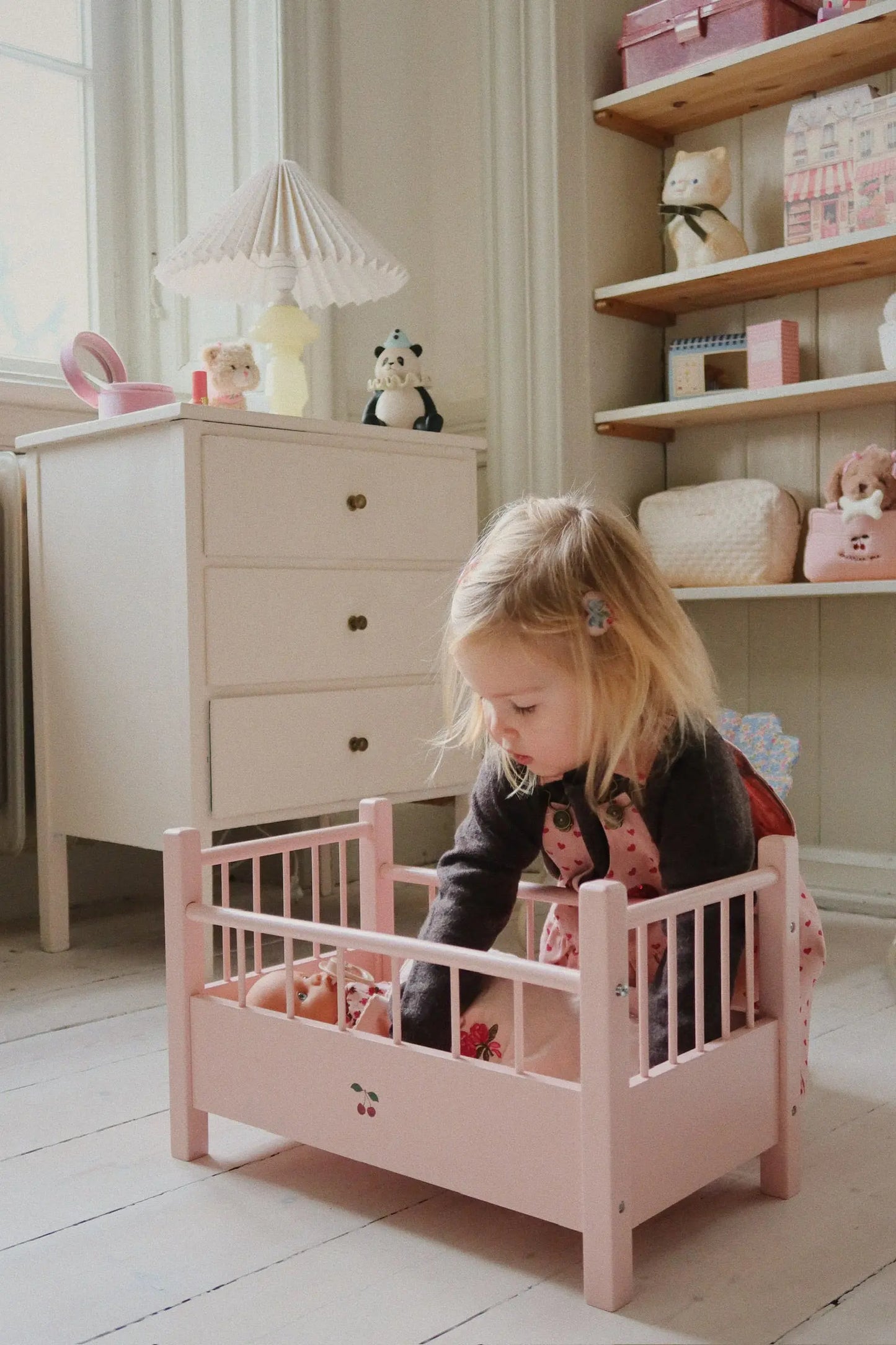 KS103770 Doll Bed Wood - Pink Konges Slojd