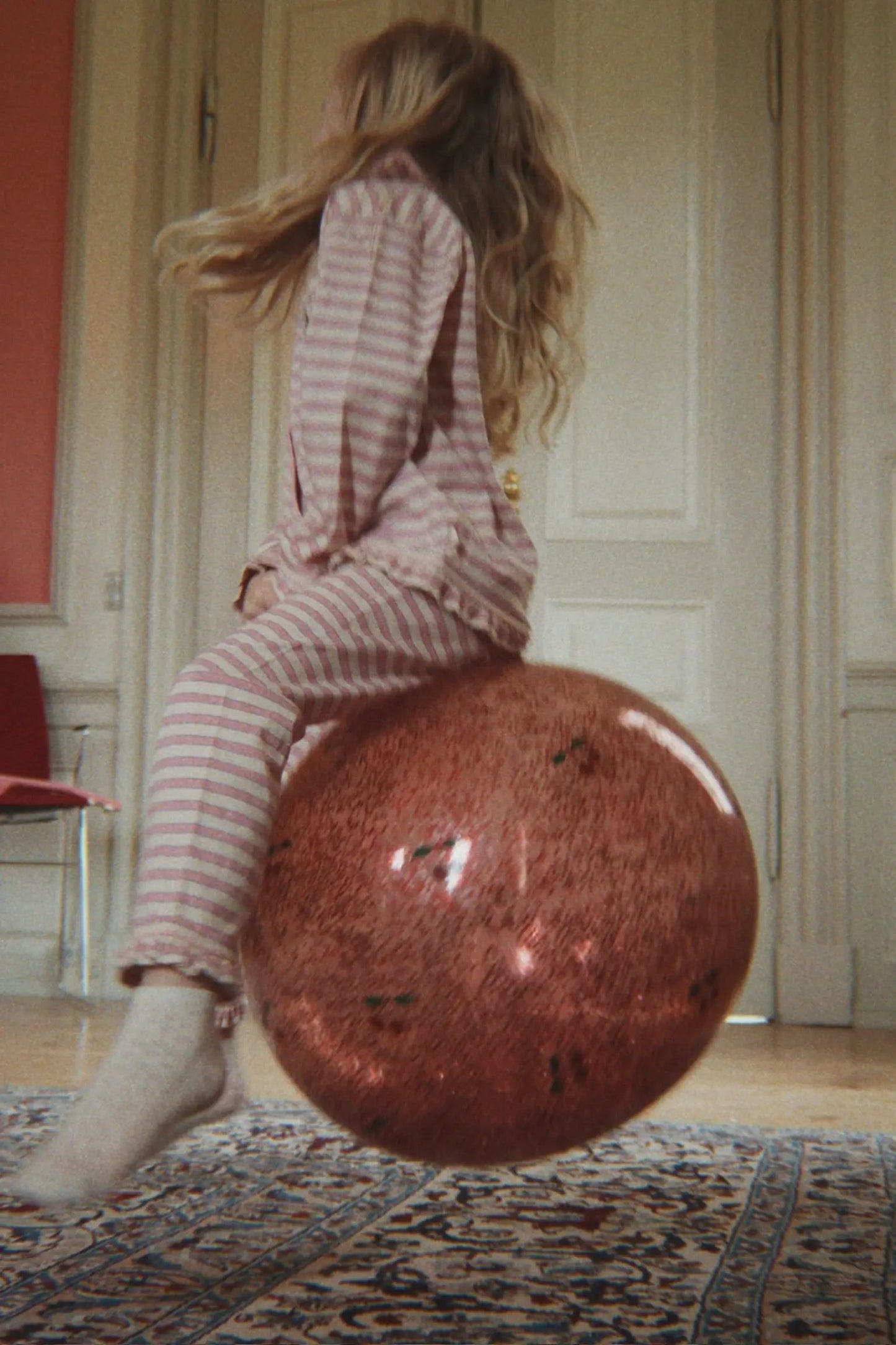 KS104239 Glittery jump ball - Cherry Konges Slojd