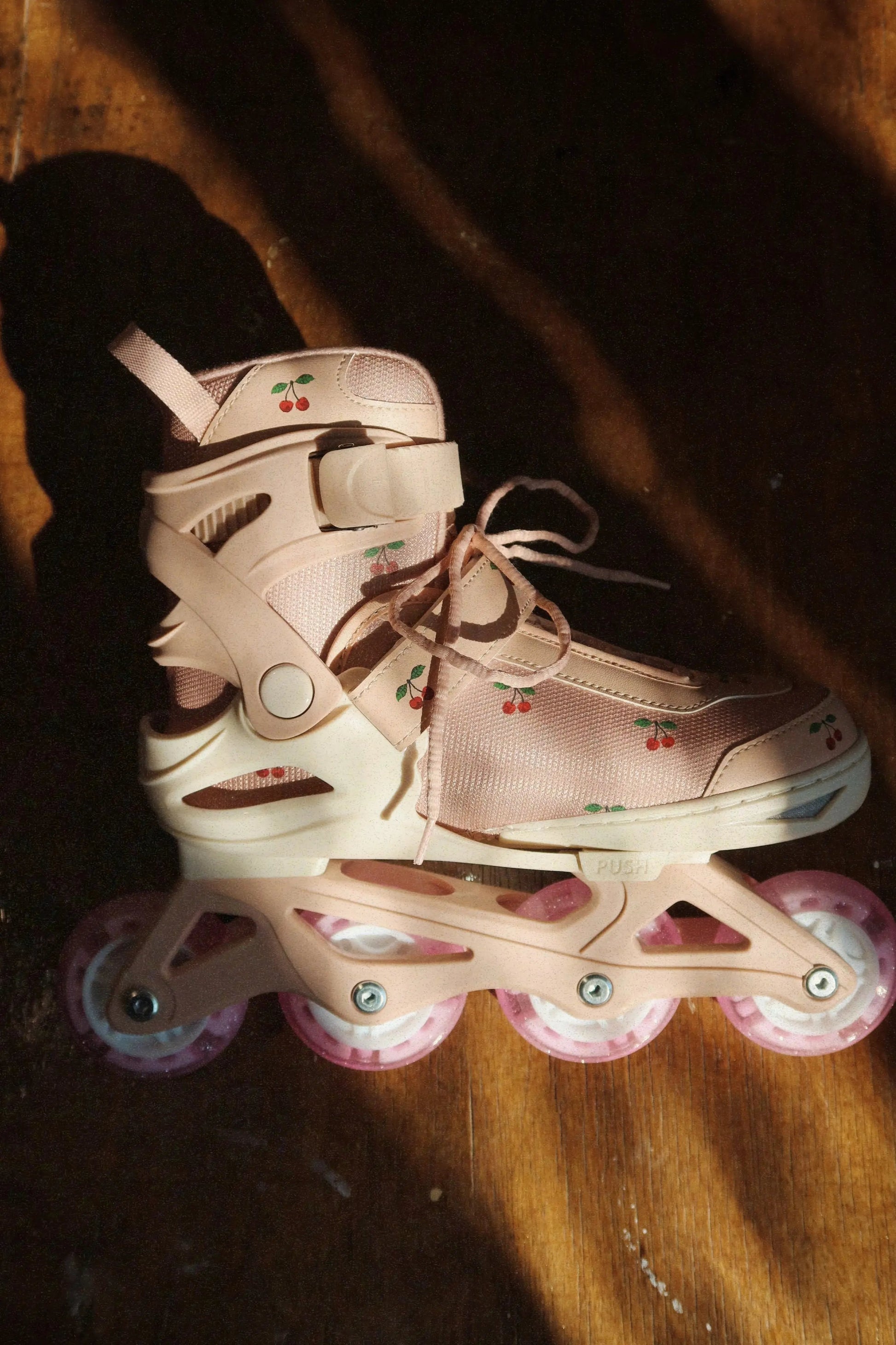 (KS104417) Light Up Roller Skates  -Cherry Blush Konges Slojd