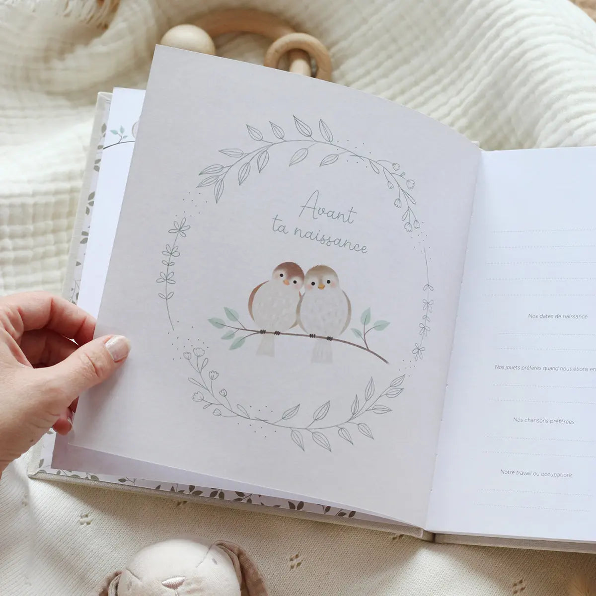 LIVRE SOUVENIRS DE BÉBÉ PREMIÈRE ANNÉE Zu-boutique