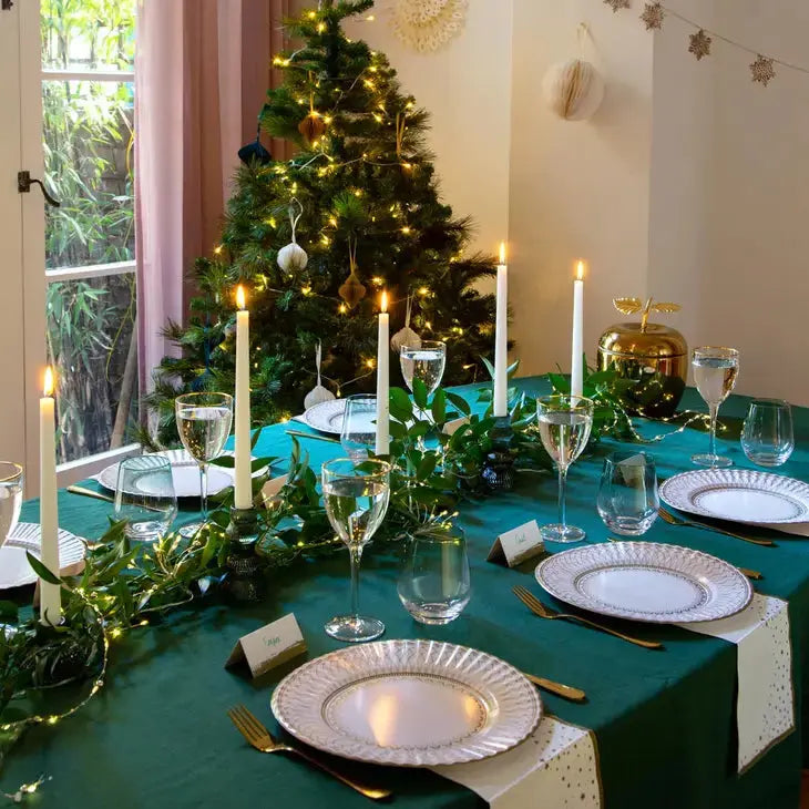 Large Gold Plates - 8 Pack Talking Tables