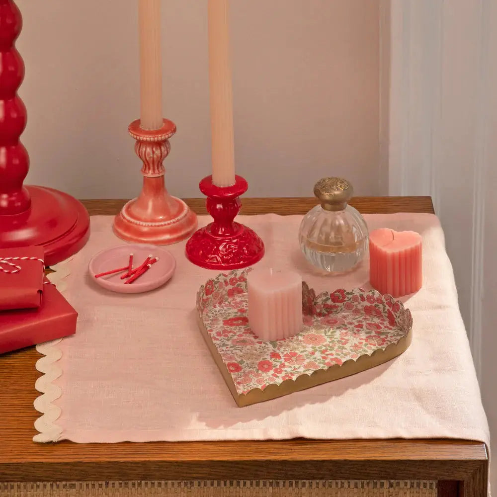 Liberty scalloped heart candles Meri Meri