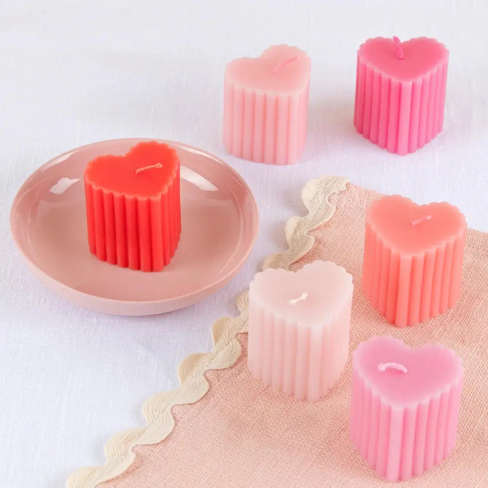 Liberty scalloped heart candles Meri Meri