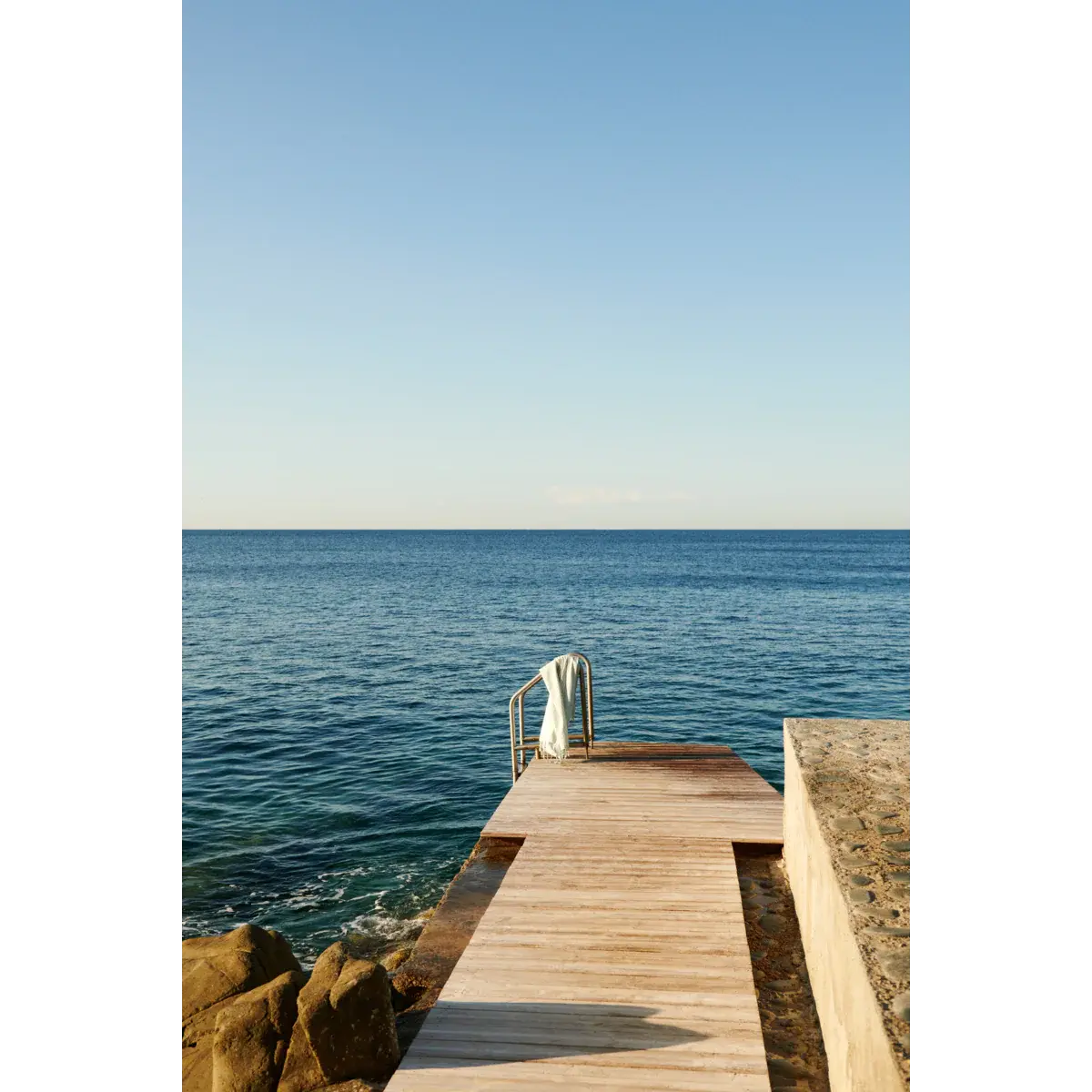 MONA BEACH TOWEL Y/D STRIPE ICE BLUE / CREME DE LA CREME Konges Slojd