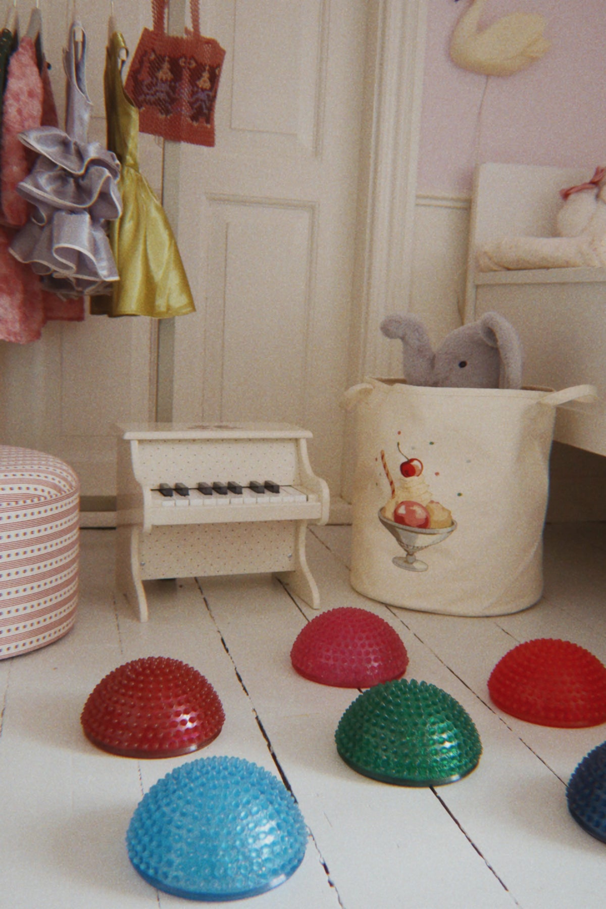 KS106227 Sensory balancing stones - multi