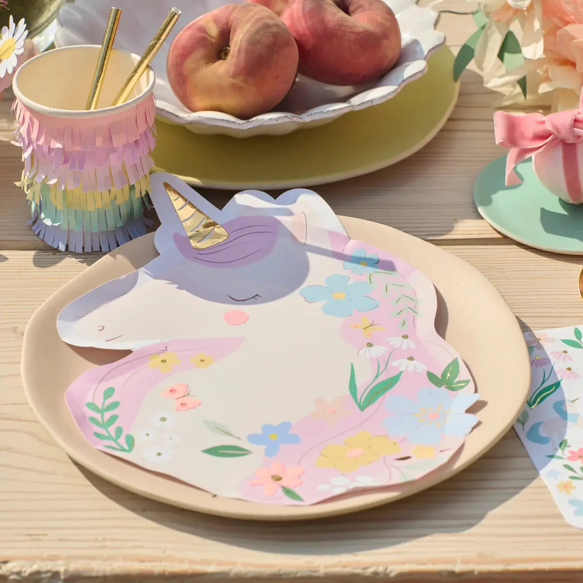 Meadow Unicorns Shaped Plates (x 8) Meri Meri