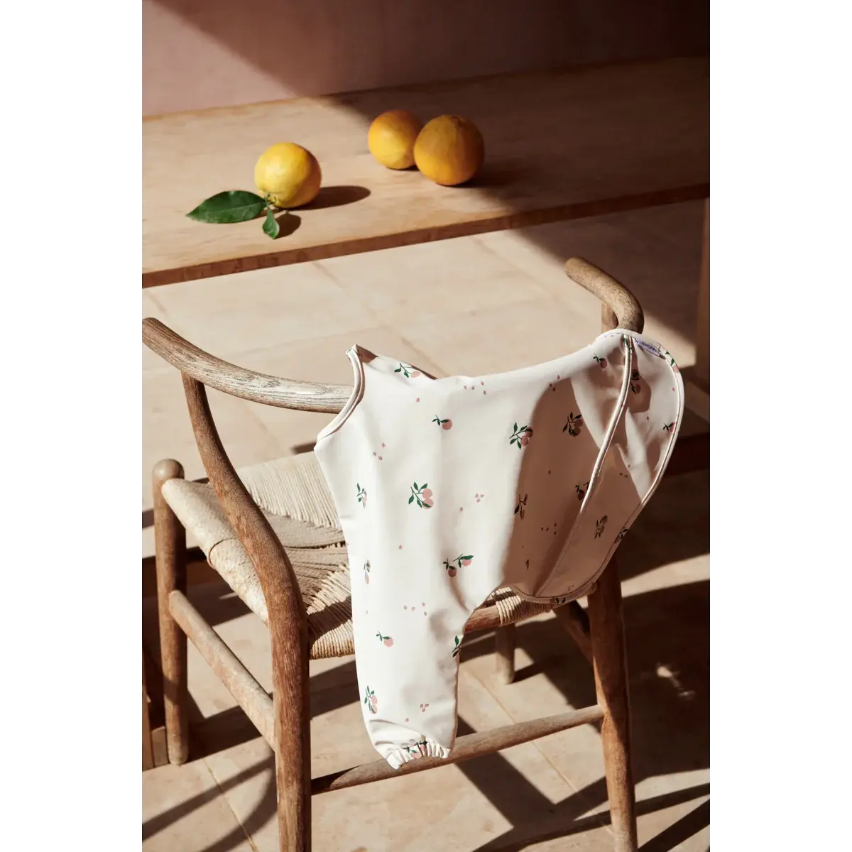 Merle cap bib - Peach / sea shell mix Konges Slojd