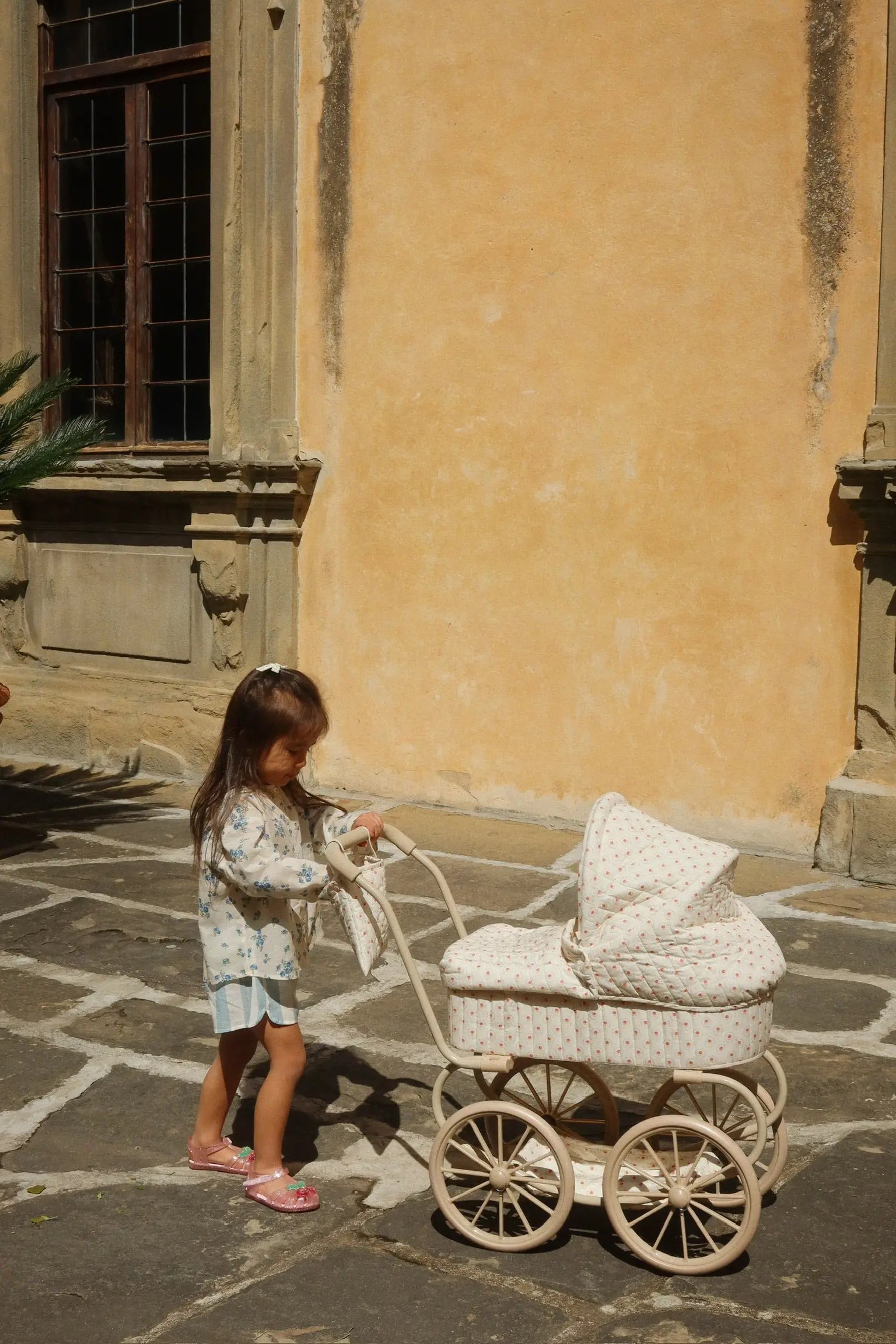 Minnie Doll Pram - Mirage Konges Slojd