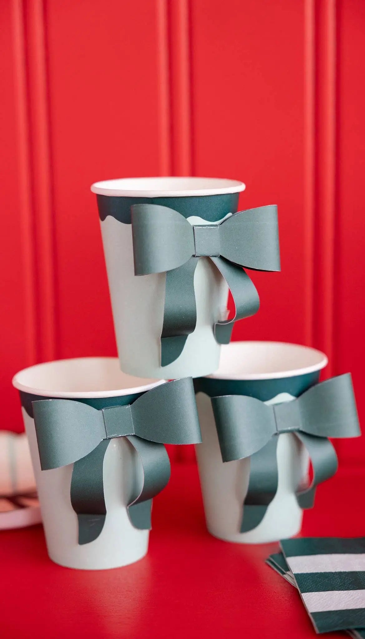My Mind’s Eye - BOW1108 - Mint and Green Bow Paper Cups My Mind’s Eye