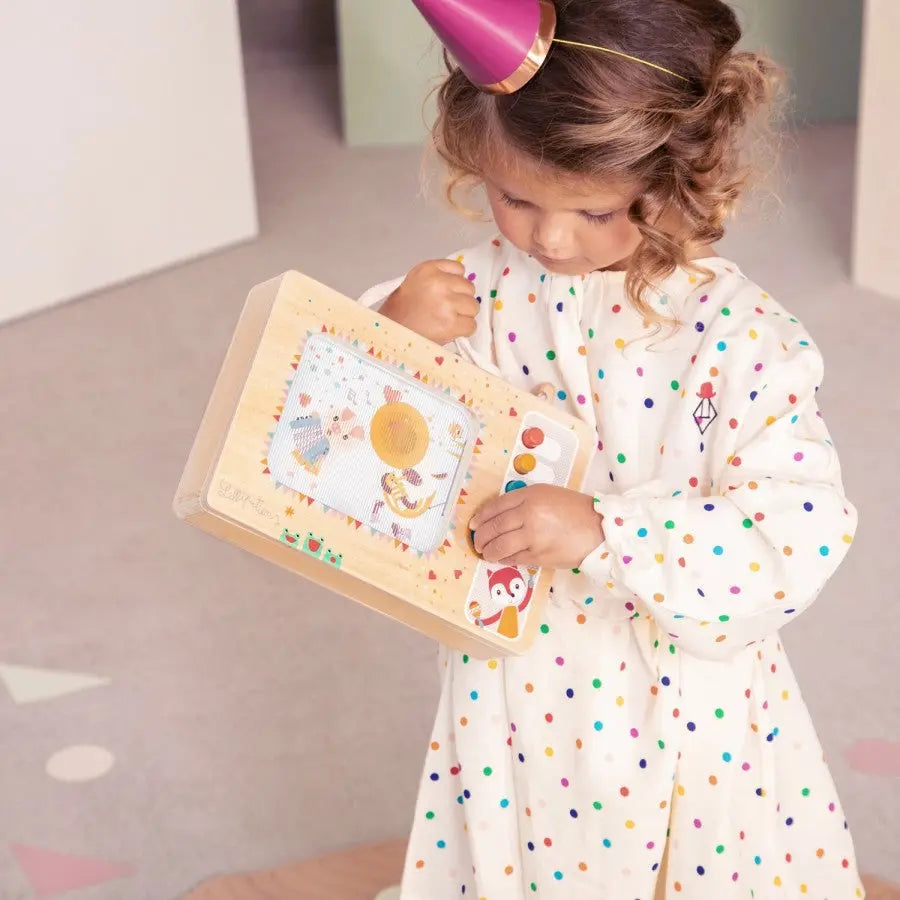 My first animated music box Lilliputiens