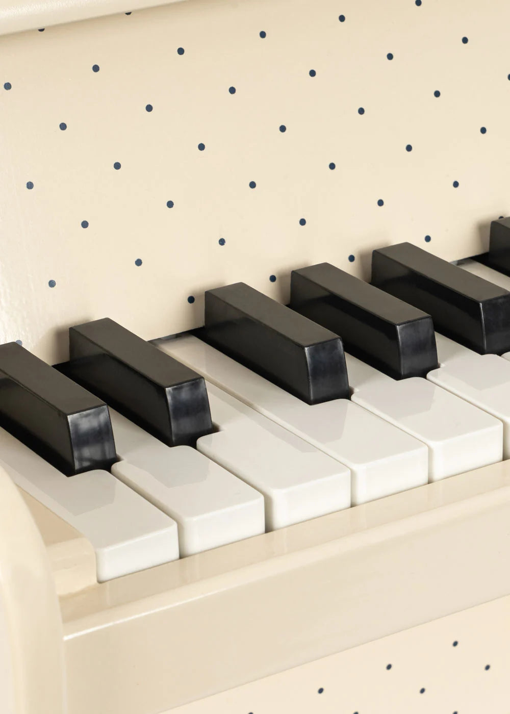 KS106193 Piano FSC - Teddy Bear