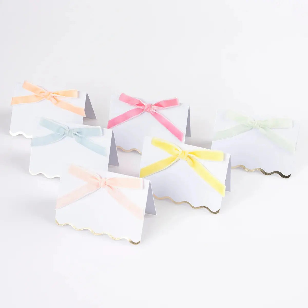 Pastel Velvet Bow Place Cards (x 6) Meri Meri