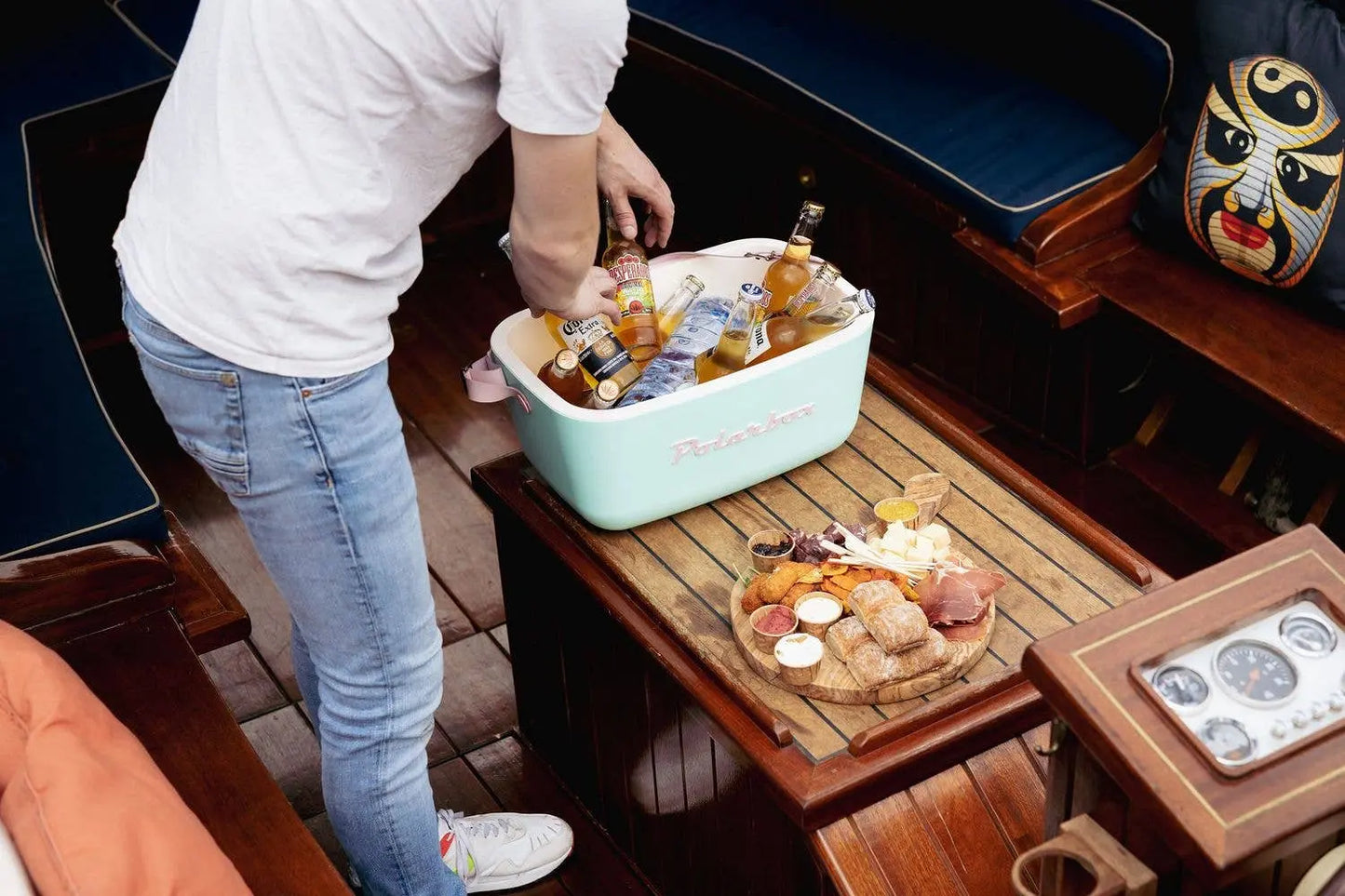 Polarbox pastel green 20 litres The Retro Family