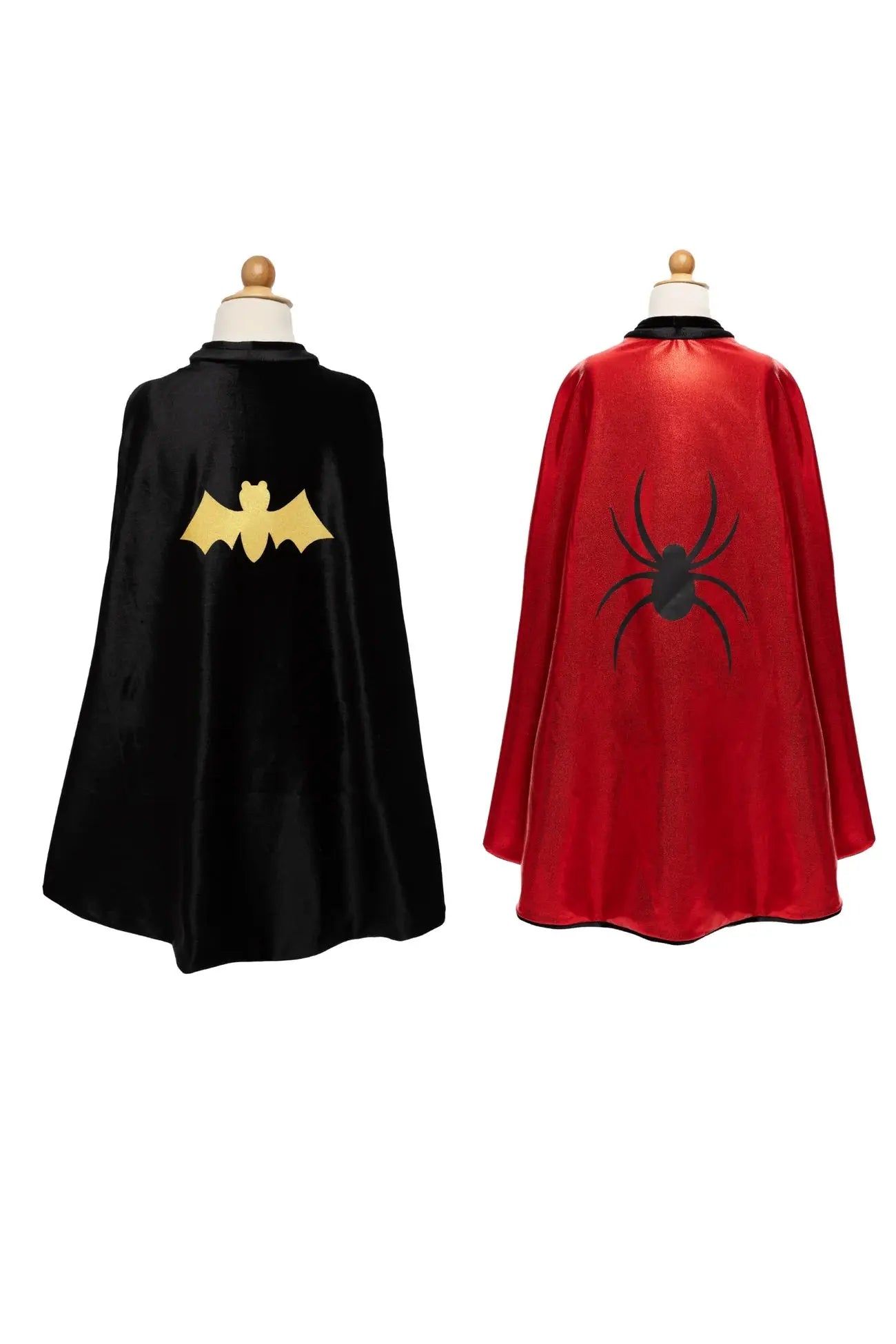 Reversible Spider and Bat Streamline Cape Great Pretenders