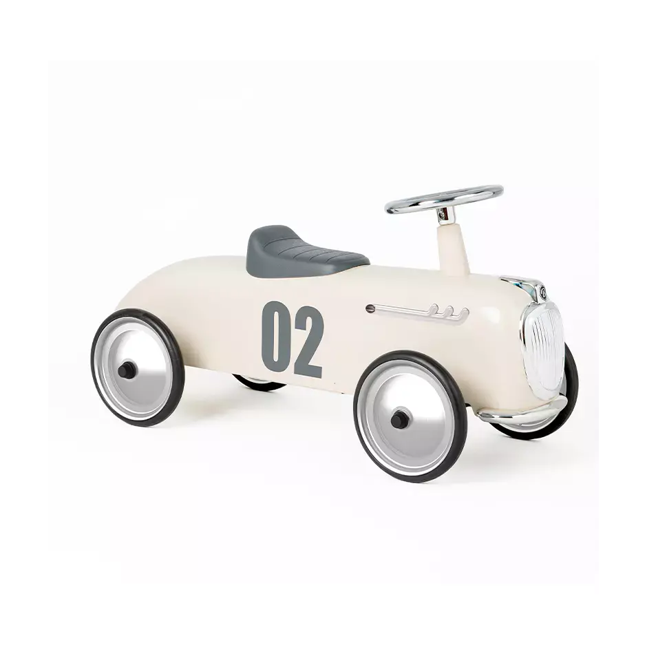 Roadster Ivory White Baghera