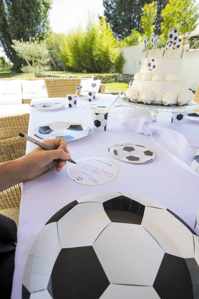 SET OF 8 SOCCER INVITATIONS Tim&Puce Factory