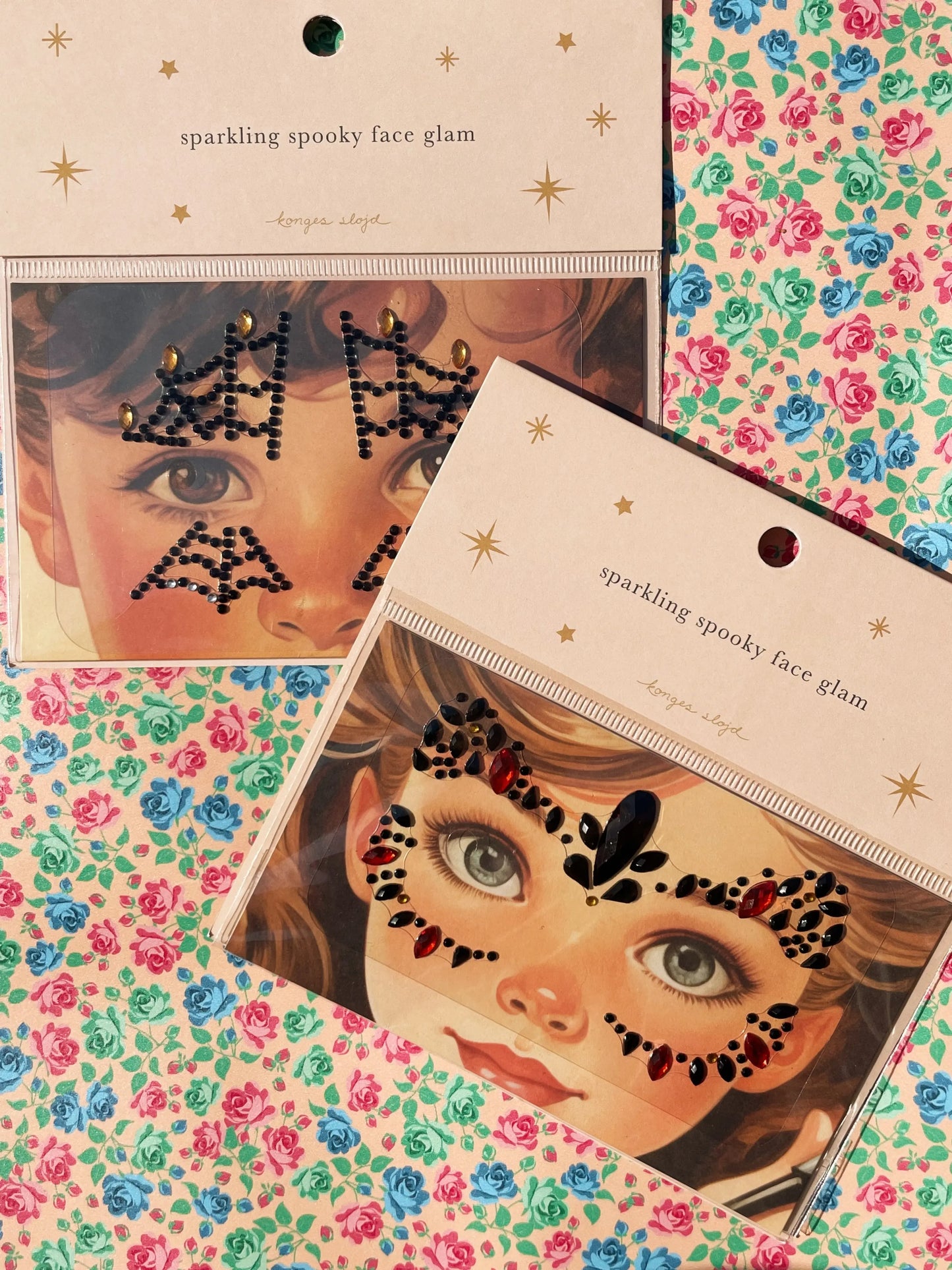 Sparkling spooky face glam Red/Black Konges Slojd