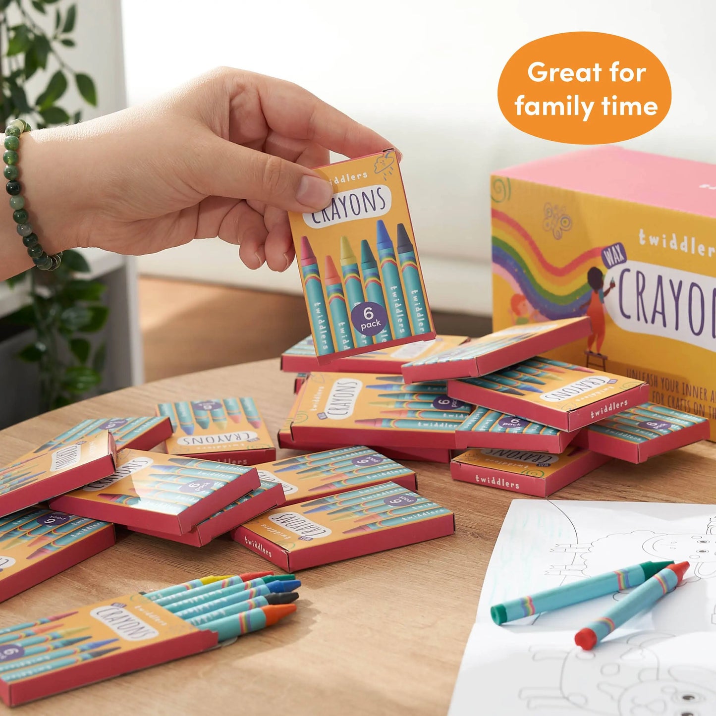 The Twiddlers - 100 Boxes of Wax Crayons for Kids, 6 Crayons Per Box, 600 To The Twiddlers