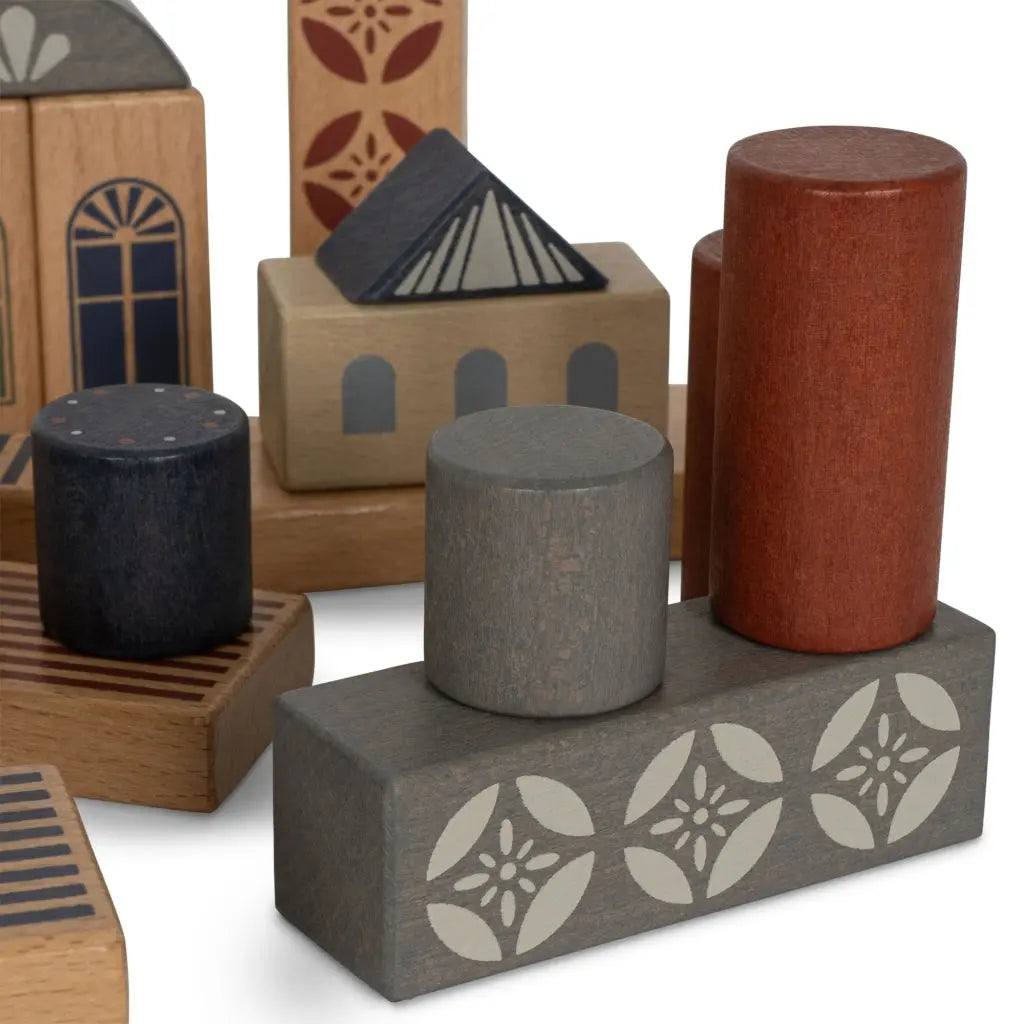 WOODEN BUILDING BLOCKS WITH PRINT Konges Slojd