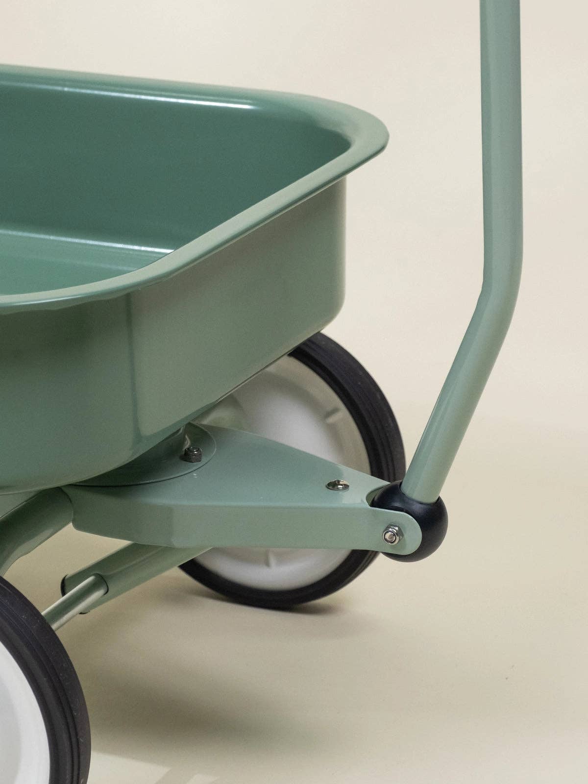 Heritage Wagon – Seafoam